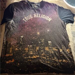 True Religion Men's Black and Purple Cityscape T-Shirt